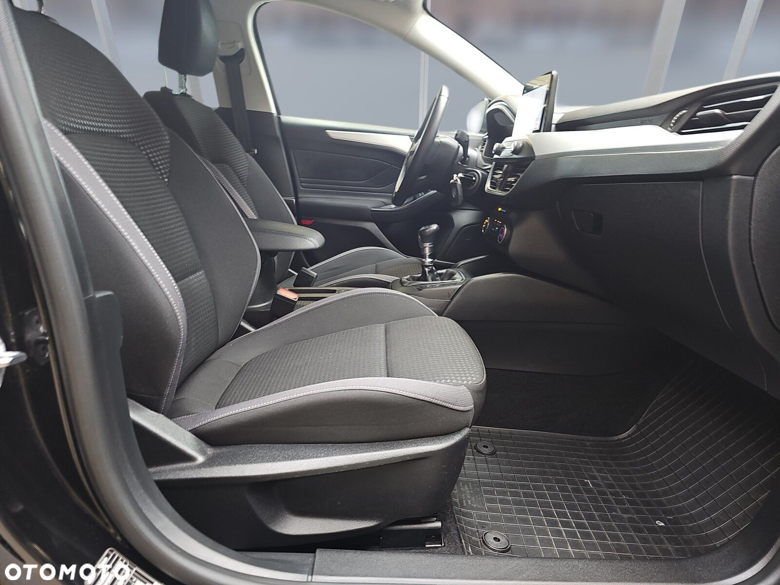 Ford Focus - 19