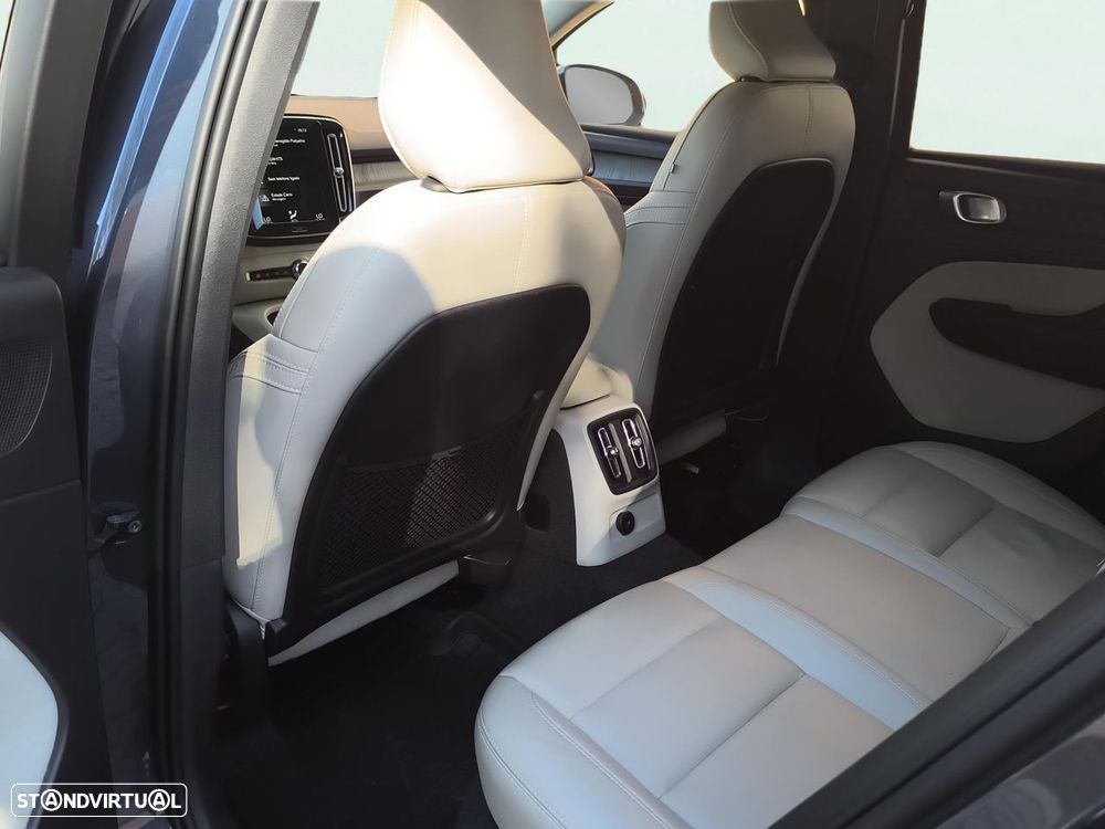 Volvo XC 40 1.5 T4 PHEV Inscription Expression - 15