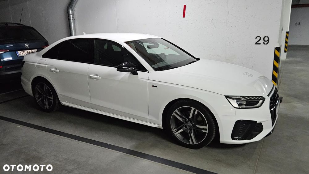 Audi A4 Limousine 35 TFSI mHEV S Line S tronic - 10