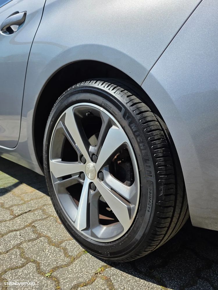 Peugeot 308 SW 1.5 BlueHDi Allure - 5