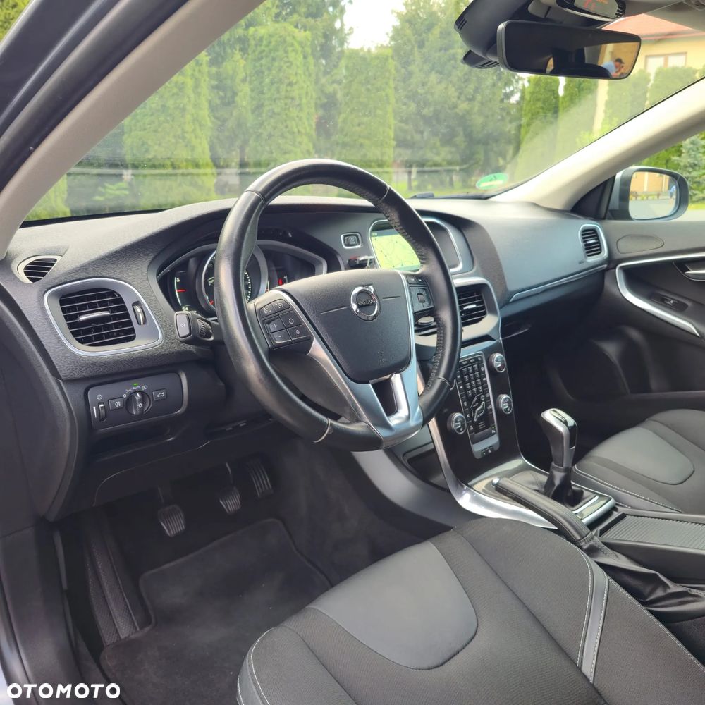 Volvo V40 D2 Drive-E Summum - 24