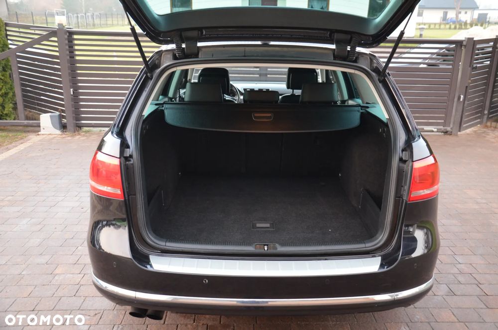 Volkswagen Passat 1.8 TSI DSG Highline - 17