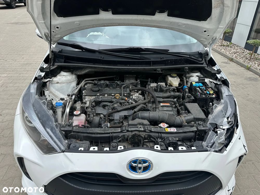 Toyota Yaris - 12