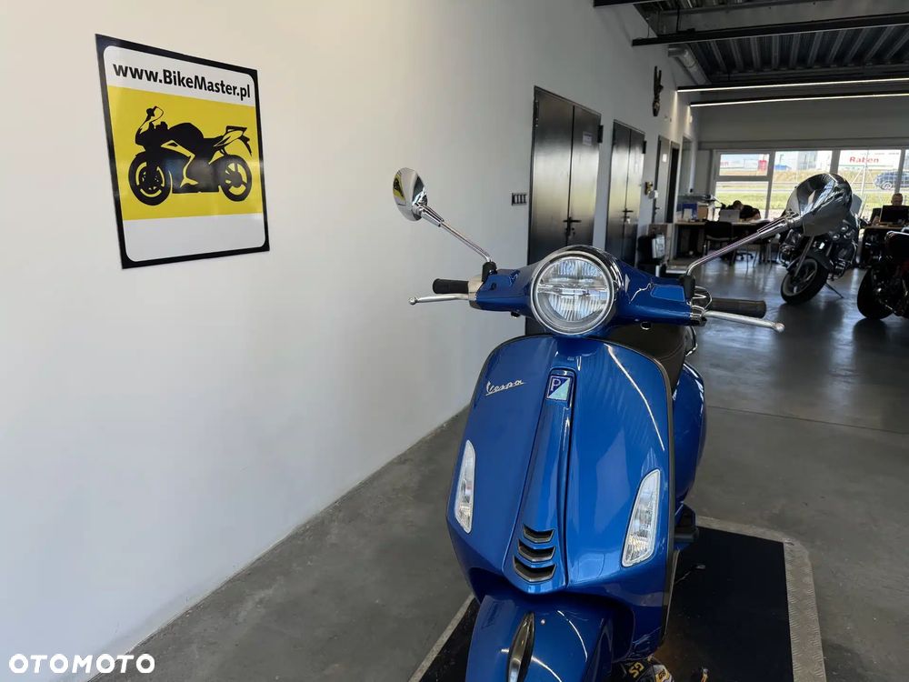 Piaggio Vespa - 32