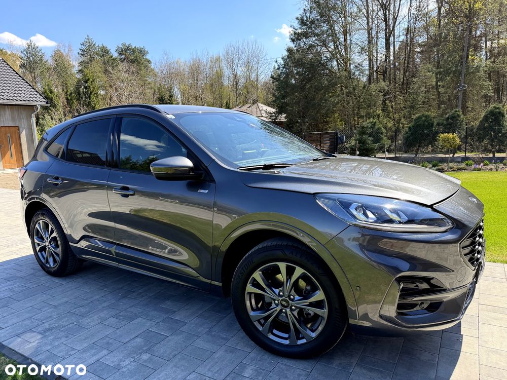 Ford Kuga 2.5 Duratec PHEV ST-LINE X - 24