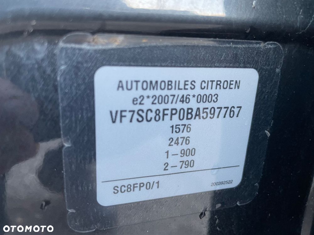 Citroën C3 VTi 95 Exclusive - 25