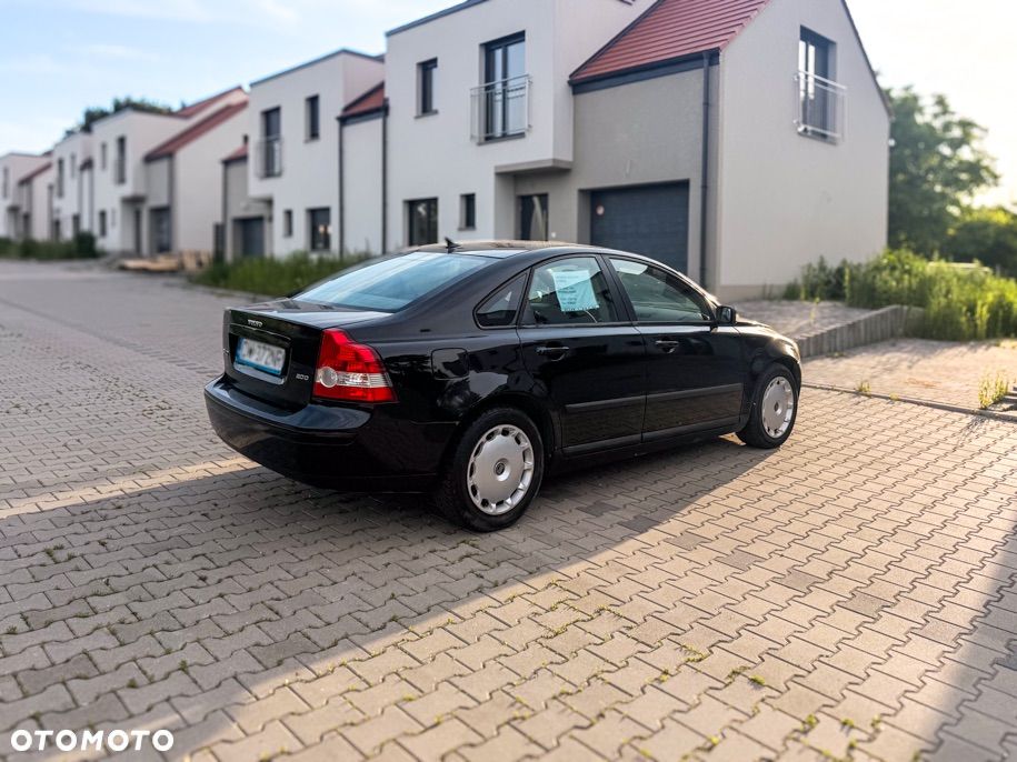 Volvo S40 2.0D - 6