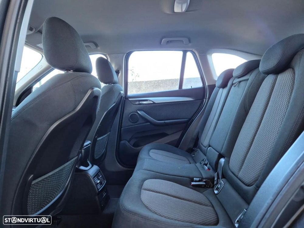 BMW X1 16 d sDrive - 12