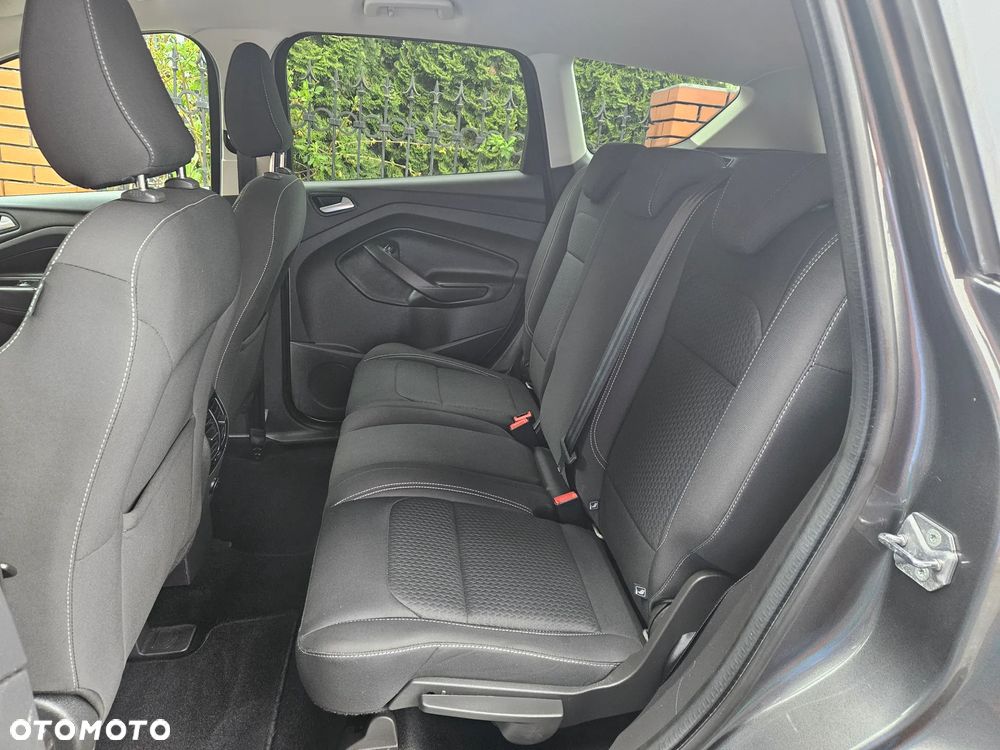 Ford Kuga - 7