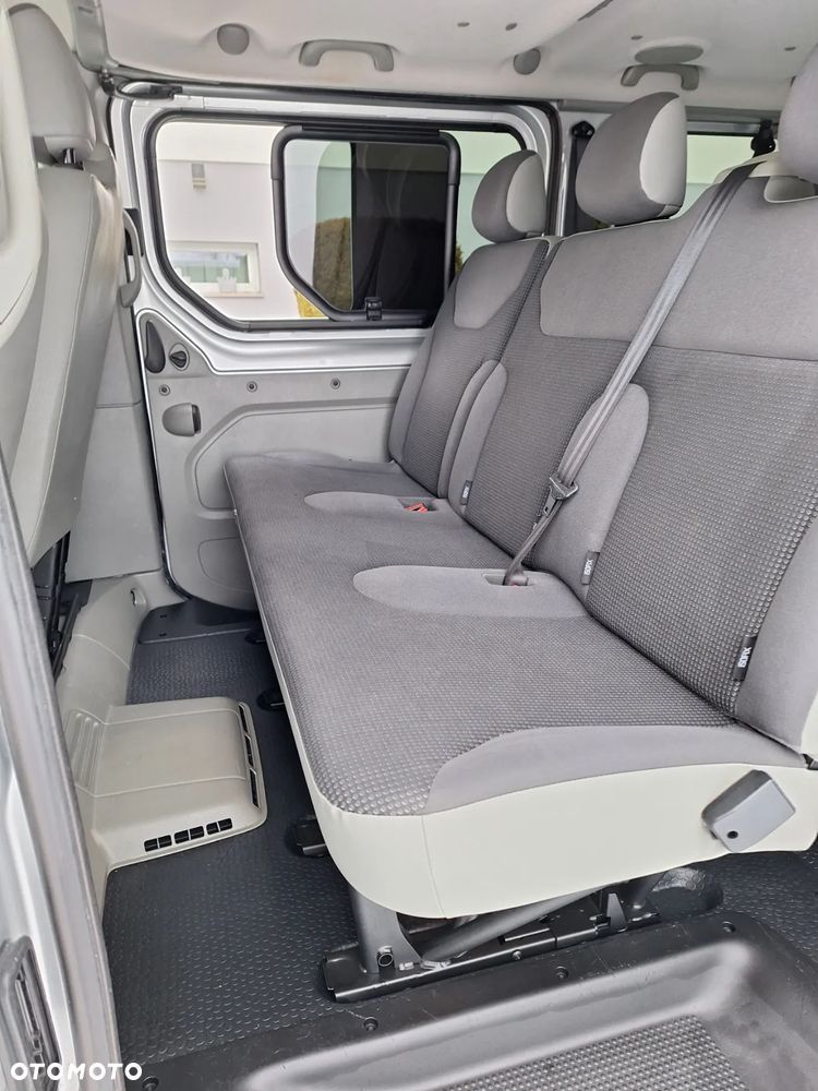 Opel Vivaro L1H1 DPF Tour Cosmo - 22