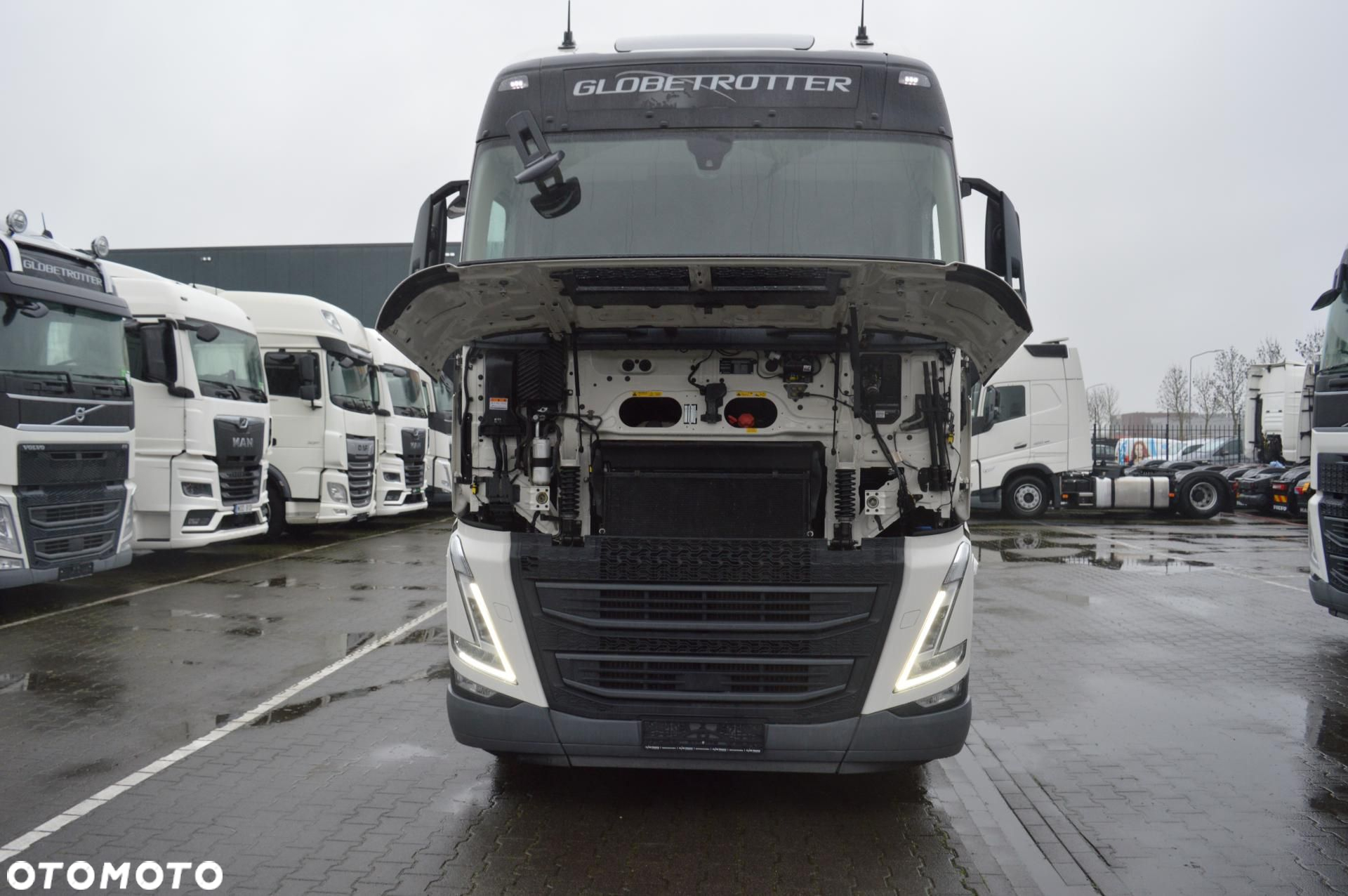 Volvo FH 460 Globetrotter XL i-Save I-ParkCool - 17