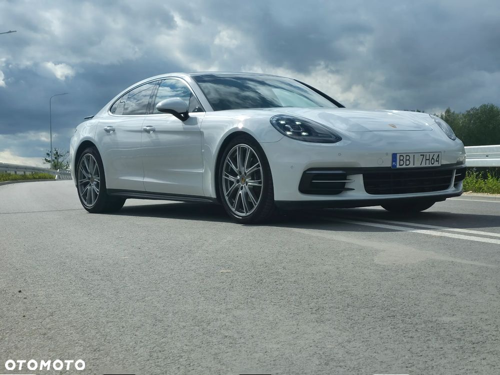 Porsche Panamera 4 Executive - 6