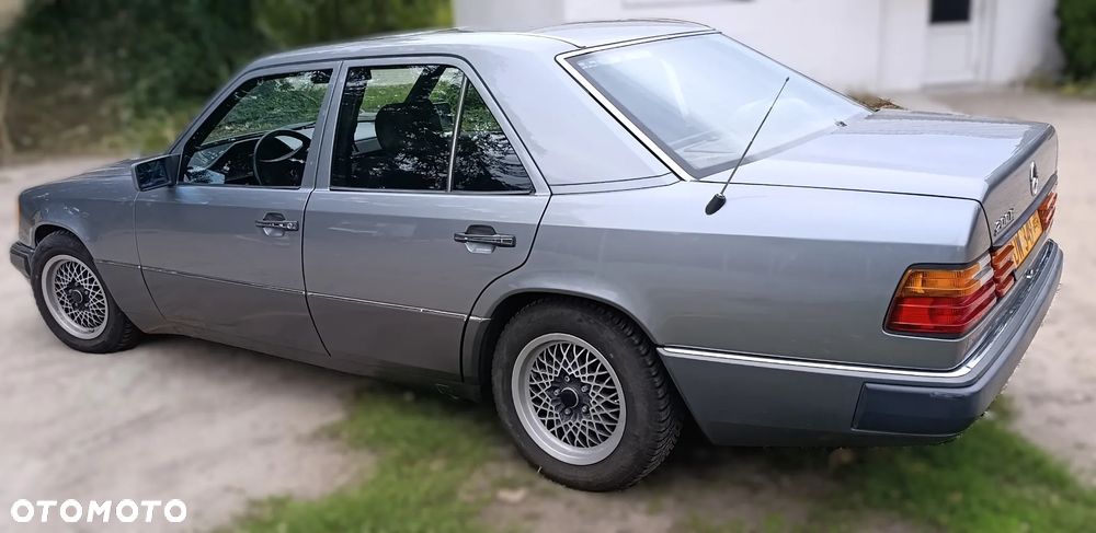 Mercedes-Benz Klasa E - 10