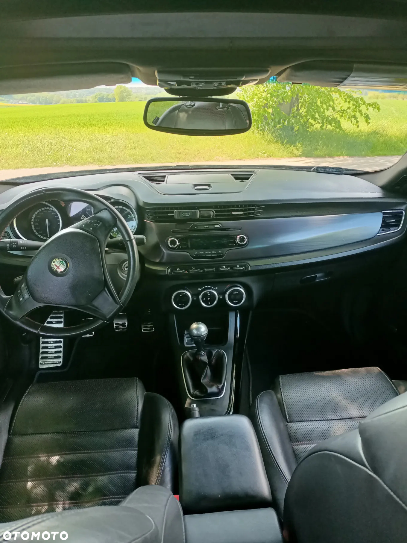 Alfa Romeo Giulietta 1750 TBi Quadrifoglio Verde - 9