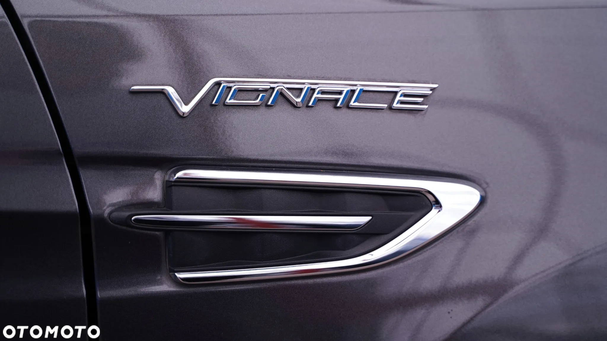 Ford Kuga 2.0 TDCi 4x4 Vignale - 16