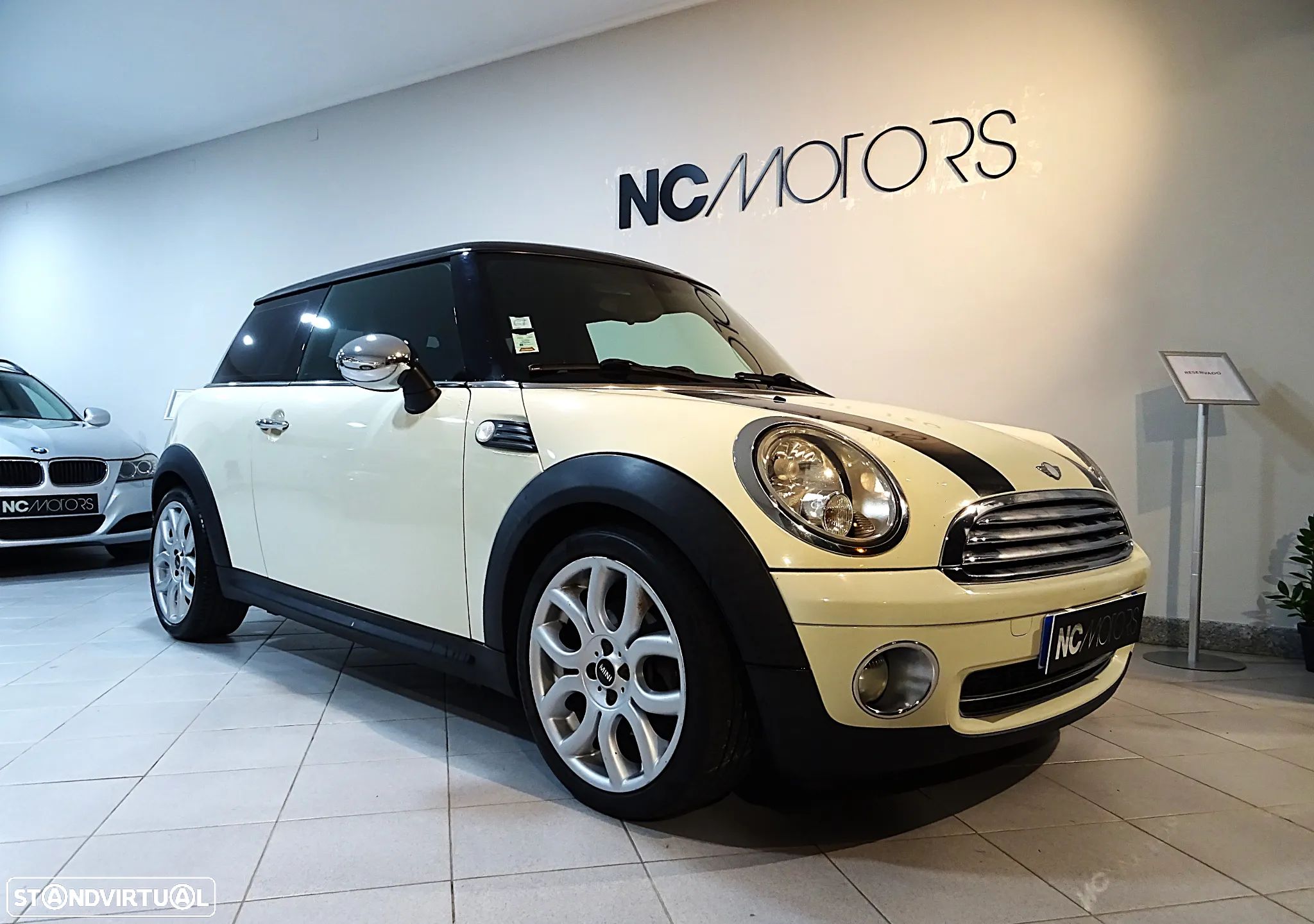 MINI 3 Portas Cooper - 1
