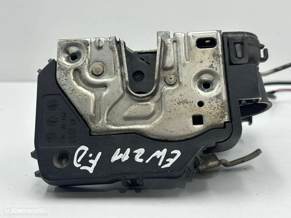 Fecho Frente / Trás Direito / Esquerdo - Mercedes E W211 (2002) - 5