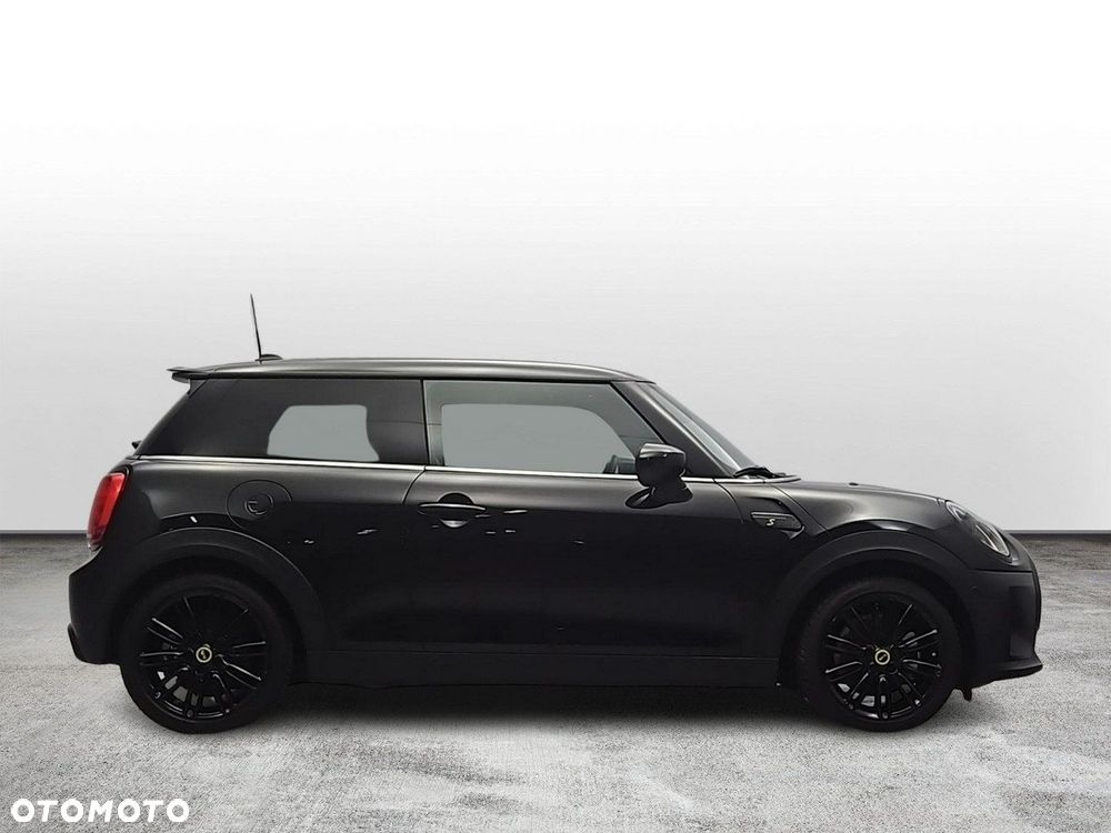 MINI Cooper SE Classic Trim - 6