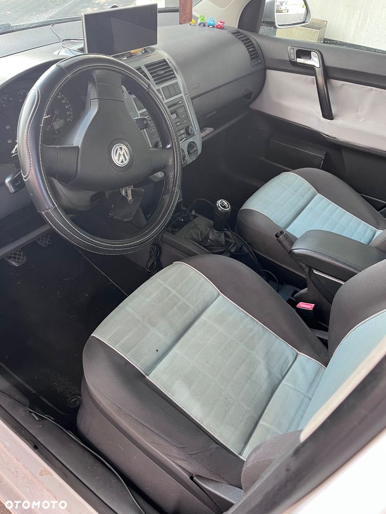 Volkswagen Polo 1.4 TDI Sportline - 11