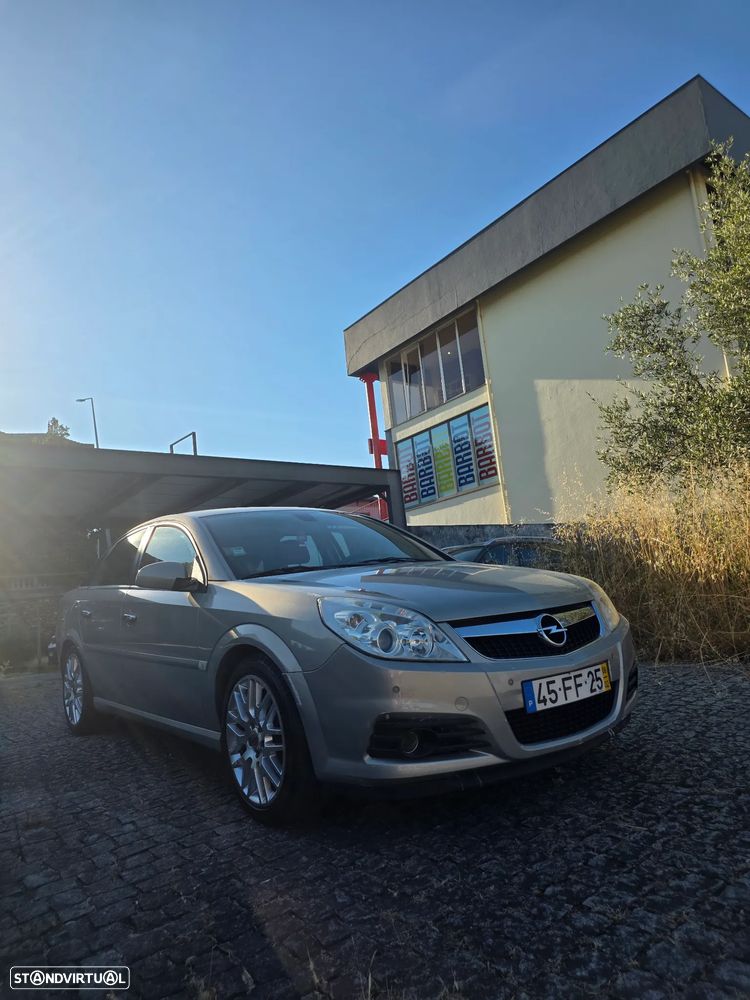 Opel Vectra 1.9 CDTi Executive - 2