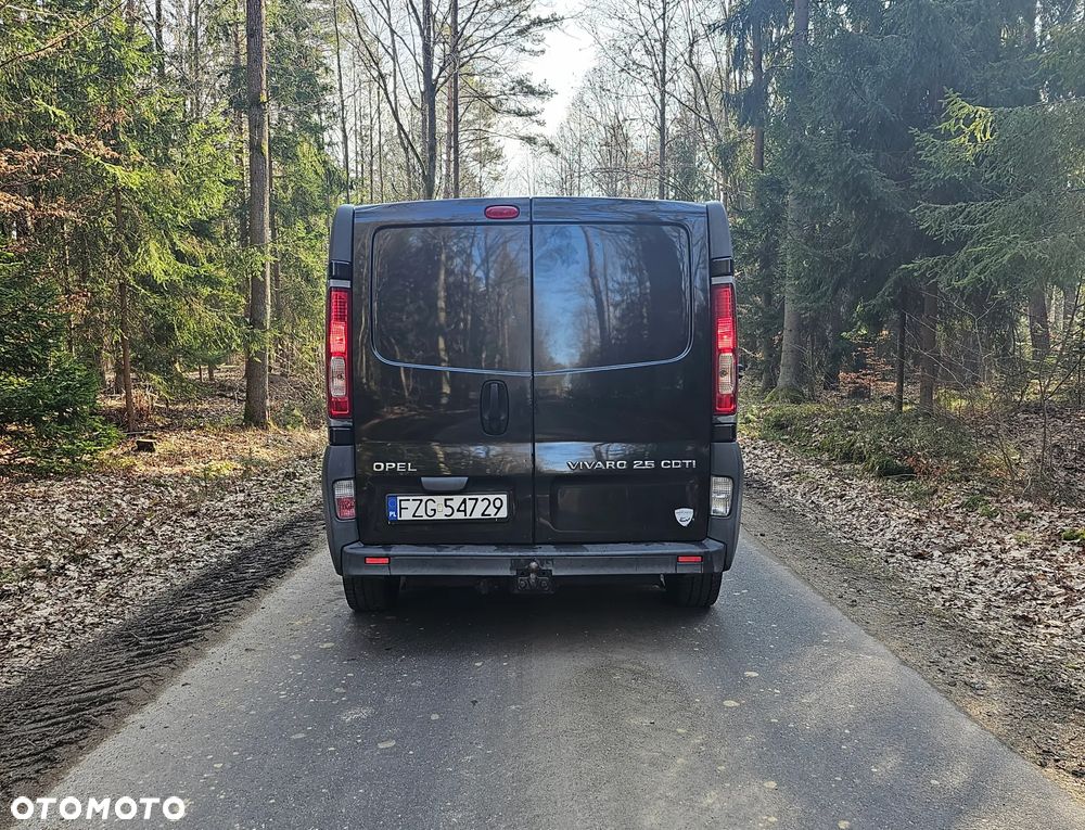 Opel Vivaro - 4