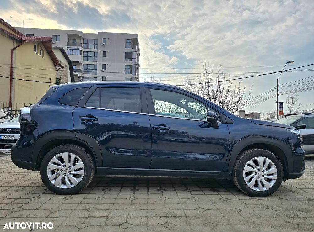 Suzuki S-Cross 1.4 Boosterjet 6AT MHEV Passion - 26