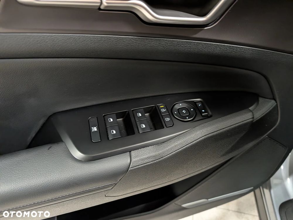 Kia Sportage 1.6 T-GDI Business Line 2WD DCT - 6