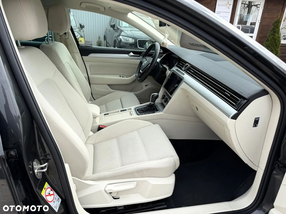 Volkswagen Passat 1.8 TSI BMT Comfortline DSG - 9