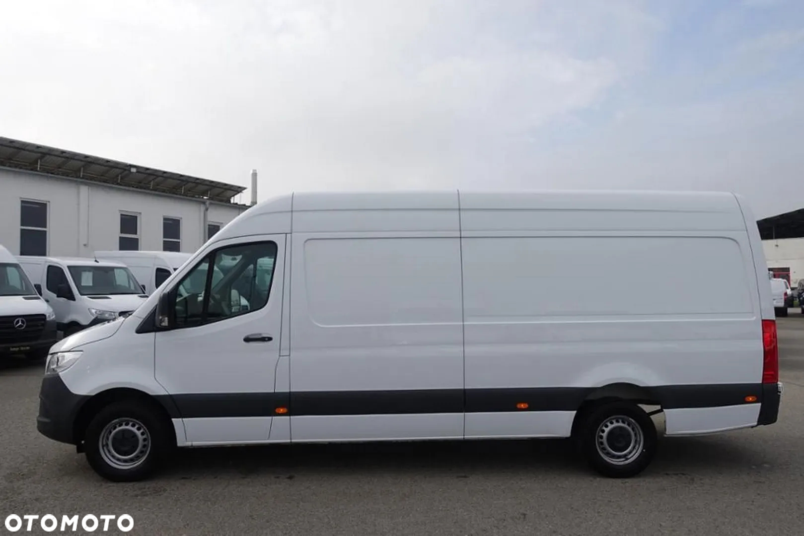 Mercedes-Benz Sprinter - 3
