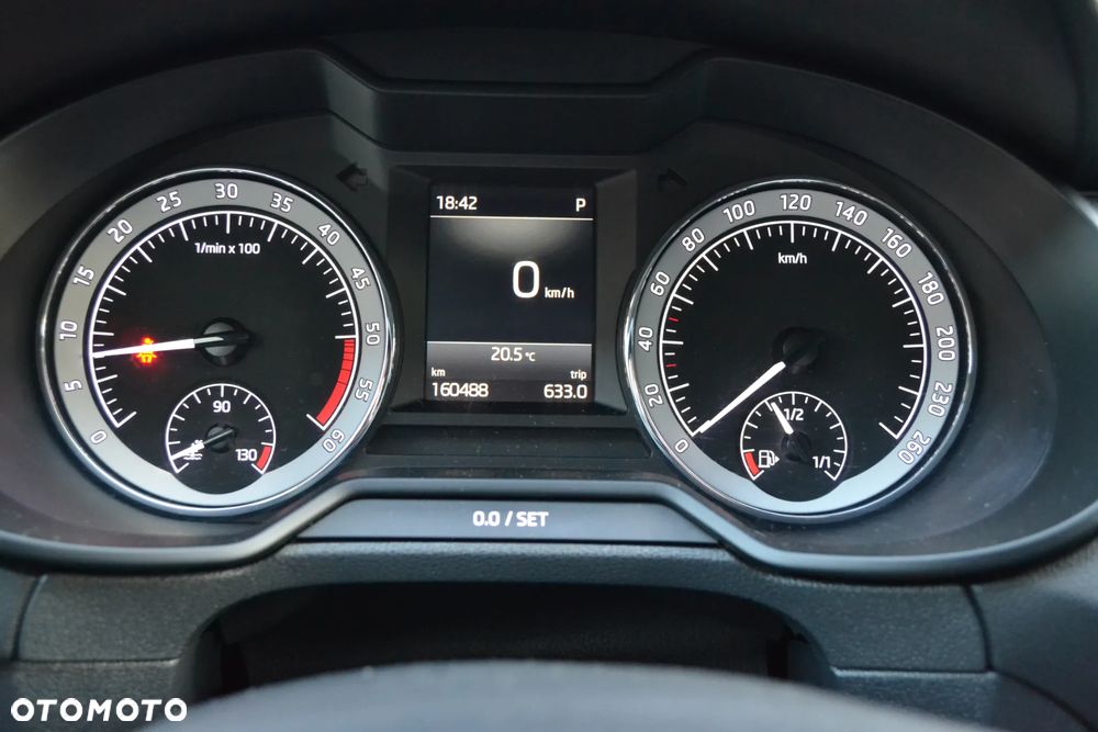 Skoda Octavia 2.0 TDI Style DSG - 14