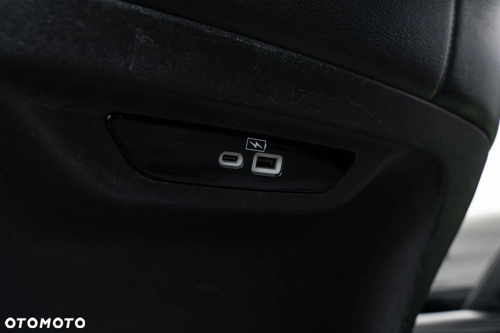 Chrysler Pacifica - 18