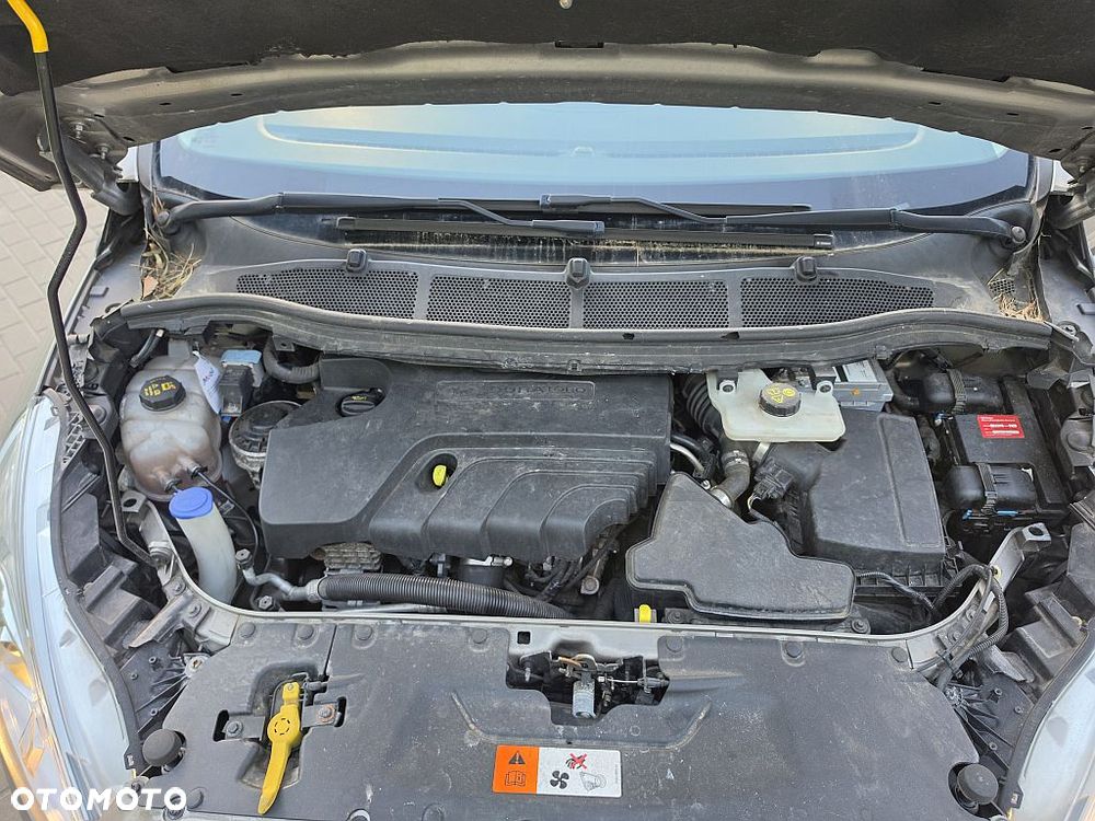 Ford S-Max - 33
