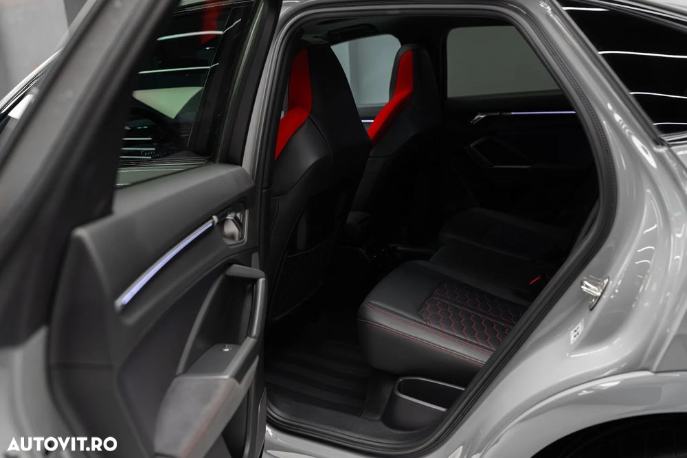 Audi RS Q3 RSQ3 Sportback quattro S tronic - 28