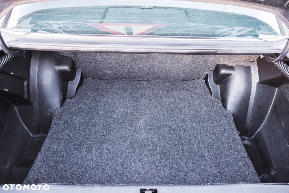 Mercedes-Benz W201 (190) - 22