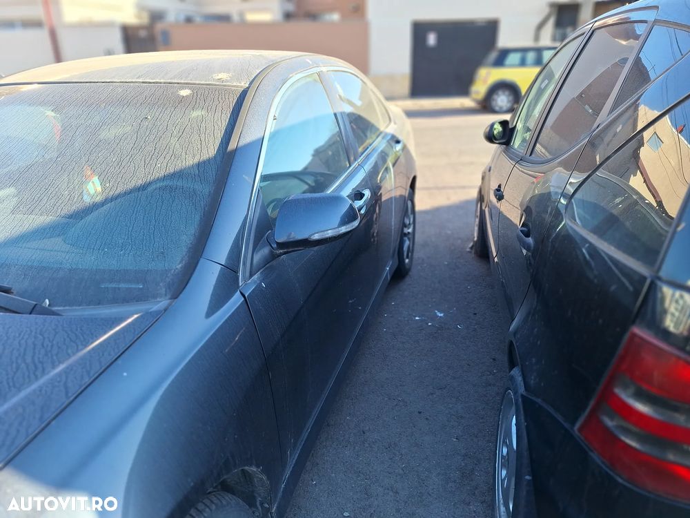 Honda Accord 2.0i Comfort - 8