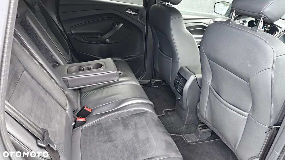Ford Kuga 2.0 TDCi 4x4 Black & Silver - 9