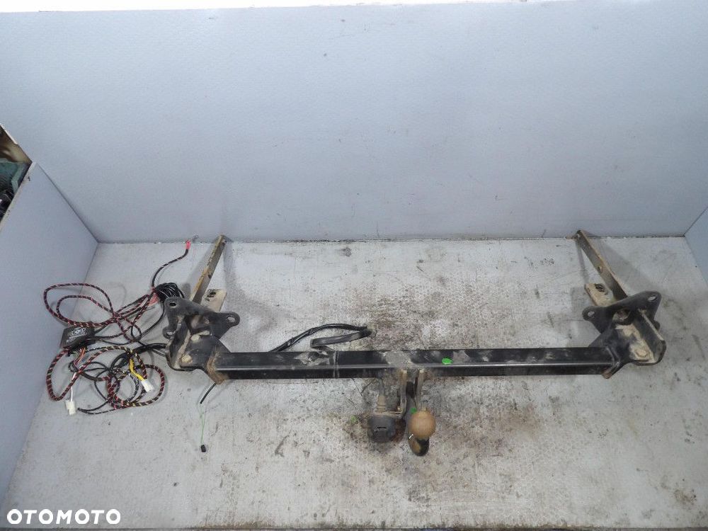 OPEL ASTRA K HAK DO PRZYCZEPY - 1