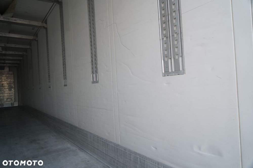 Schmitz Cargobull CARGOBULL / CHŁODNIA / CARRIER VECTOR 1550 / OŚ PODNOSZONA / DOPPELSTOCK / KOSZE NA PALETY - 17