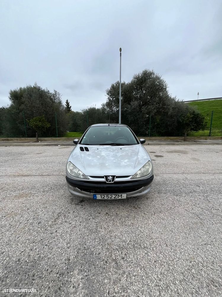 Peugeot 206 1.1 Color Line - 1