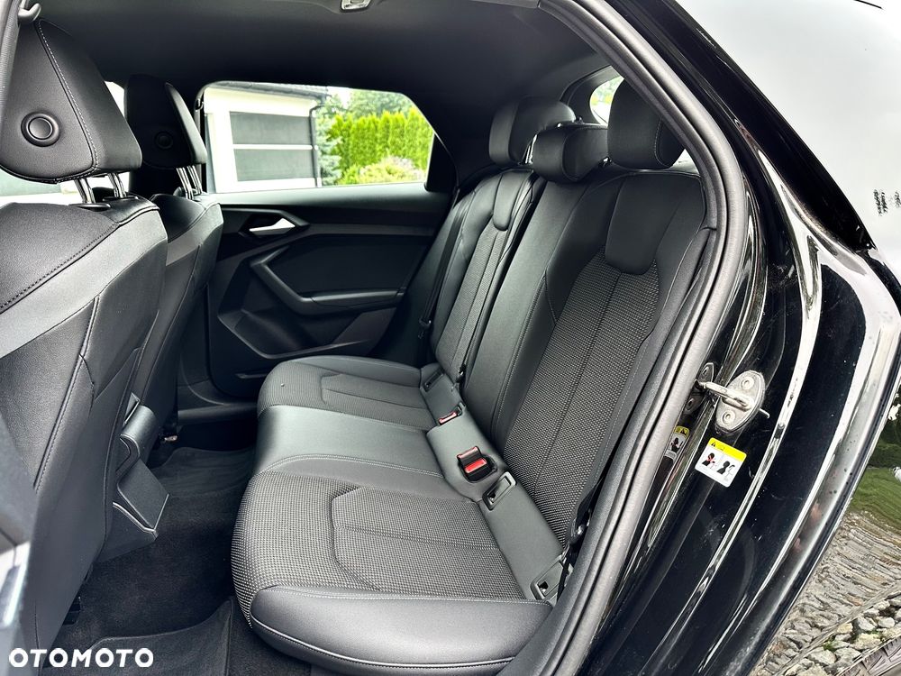 Audi A1 Sportback 25 TFSI S Line - 9