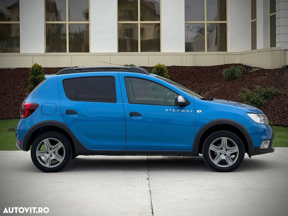 Dacia Sandero Stepway 0.9 TCe - 10
