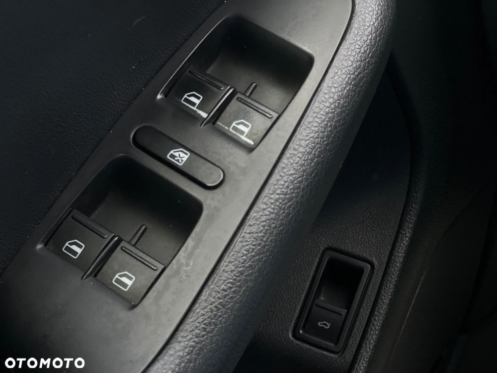 Volkswagen Jetta - 15