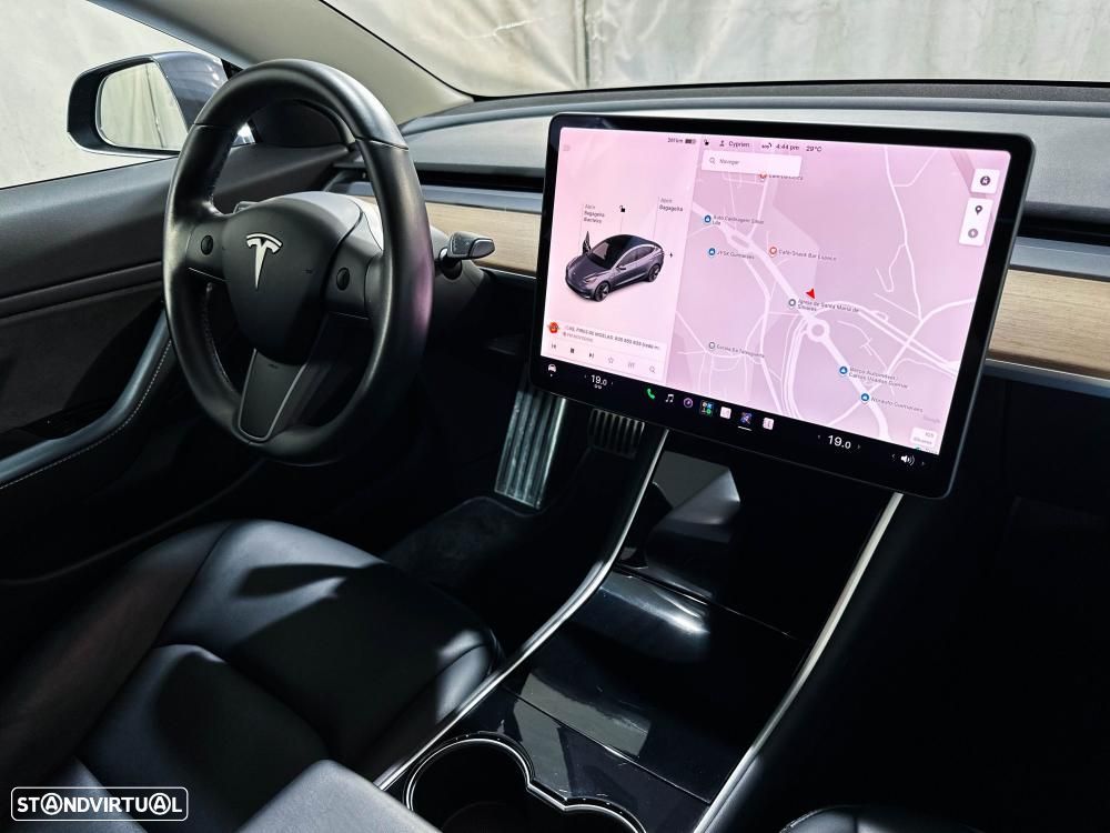 Tesla Model 3 Long-Range Dual Motor AWD - 30