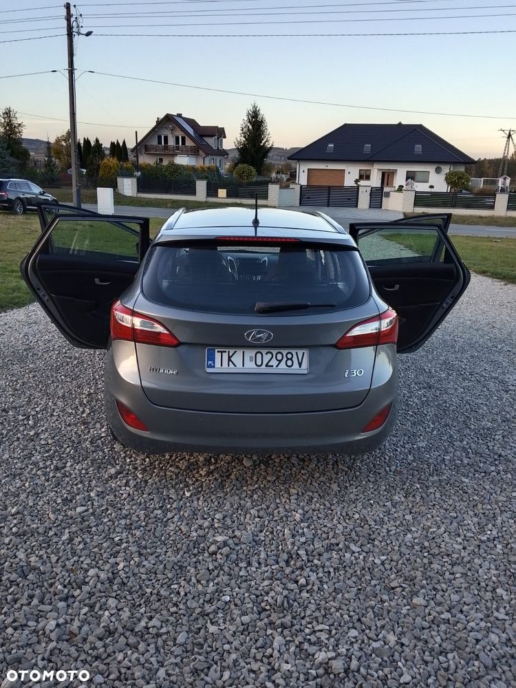 Hyundai i30 - 16