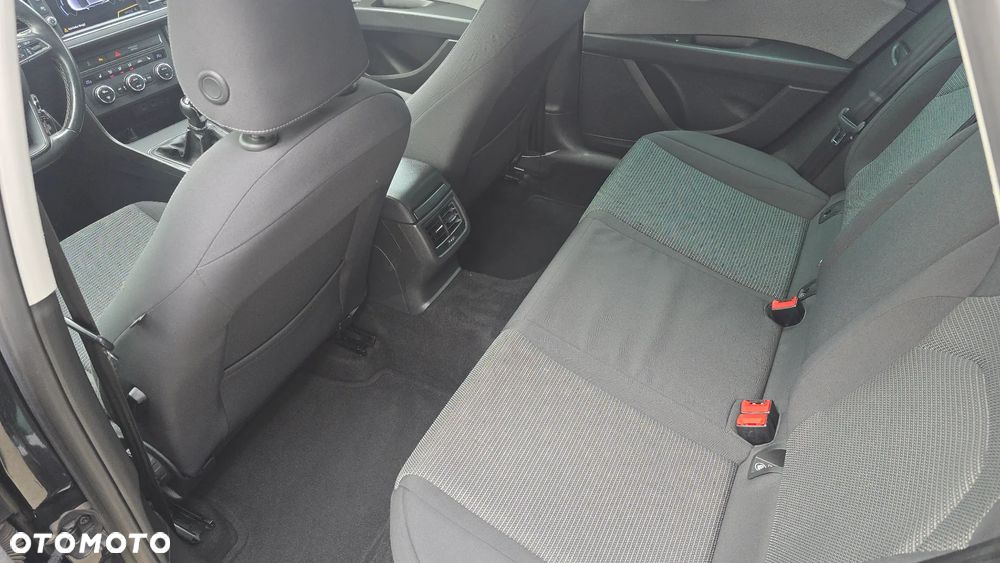 Seat Leon 1.4 TSI Start&Stop CONNECT - 10