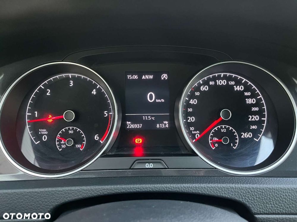 Volkswagen Golf 2.0 TDI Style - 14