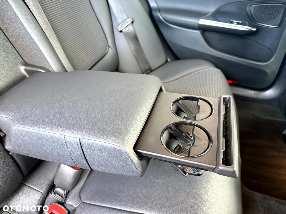Mercedes-Benz Klasa C 220 d 9G-TRONIC Avantgarde - 28