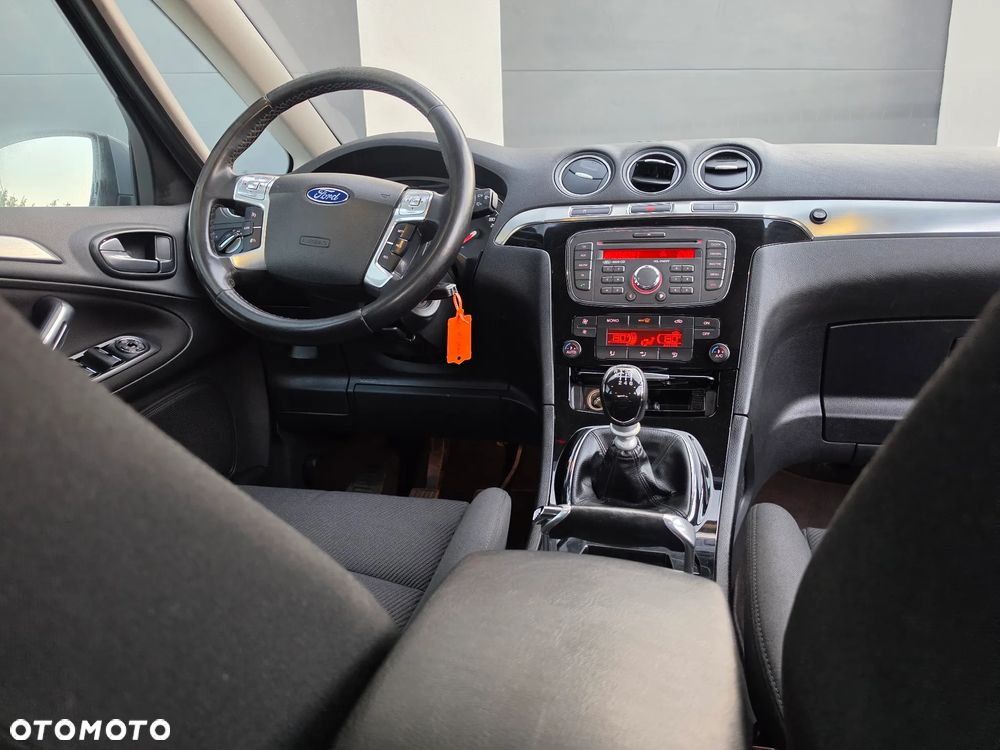 Ford S-Max 2.0 TDCi Titanium - 26