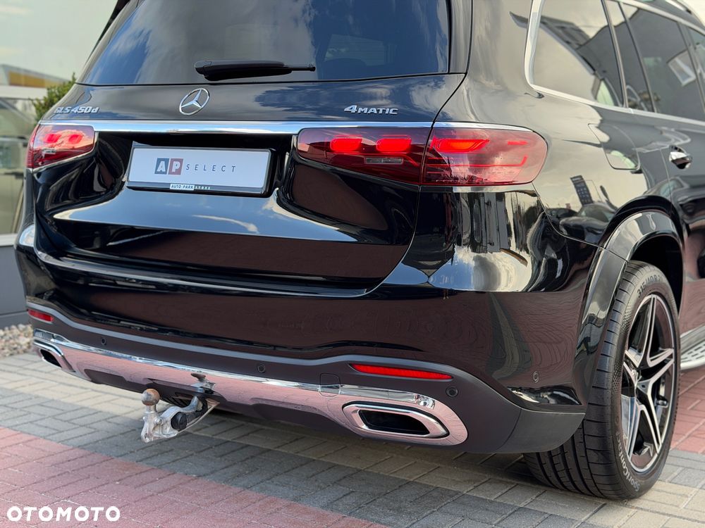 Mercedes-Benz GLS - 18