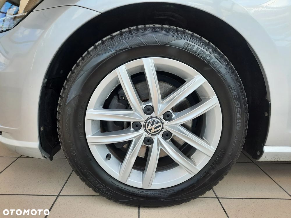 Volkswagen Golf 1.5 TSI BMT Evo Comfortline - 8